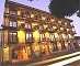 Click here for the Santa Cruz hotel and wine tours
