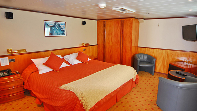 Suite Junior Cabin Athos Deck